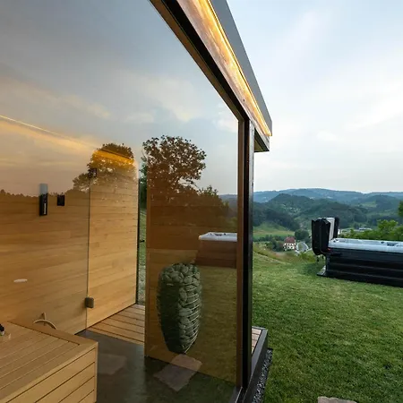 An Der Suedsteirischen Weinstrasse Gamlitz - Idyllisches Ferienhaeuschen Im Naturparadies Mit Grossem Whirlpool & Panoramasauna Zgornja Kungota