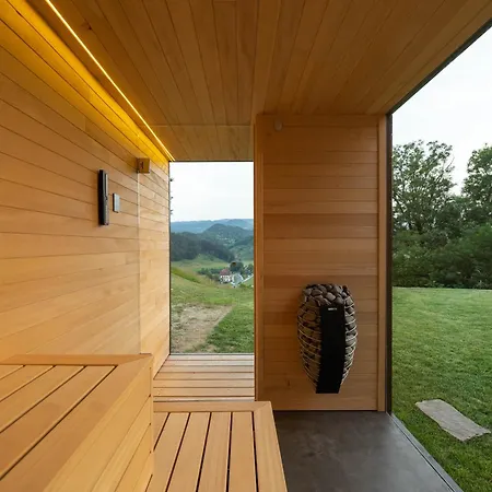 Tatil Evi An Der Suedsteirischen Weinstrasse Gamlitz - Idyllisches Ferienhaeuschen Im Naturparadies Mit Grossem Whirlpool & Panoramasauna *