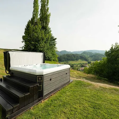 An Der Suedsteirischen Weinstrasse Gamlitz - Idyllisches Ferienhaeuschen Im Naturparadies Mit Grossem Whirlpool & Panoramasauna Počitniška hiša