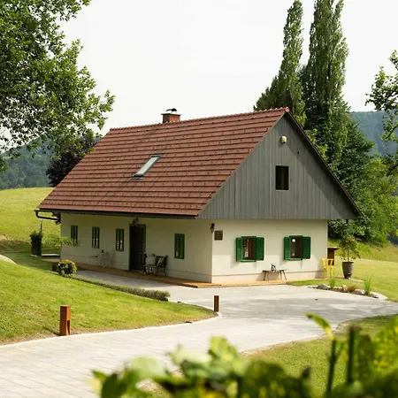 Tatil Evi An Der Suedsteirischen Weinstrasse Gamlitz - Idyllisches Ferienhaeuschen Im Naturparadies Mit Grossem Whirlpool & Panoramasauna Zgornja Kungota