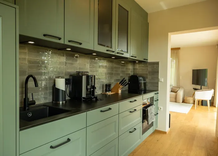 An Der Suedsteirischen Weinstrasse Gamlitz - Idyllisches Ferienhaeuschen Im Naturparadies Mit Grossem Whirlpool & Panoramasauna Zgornja Kungota