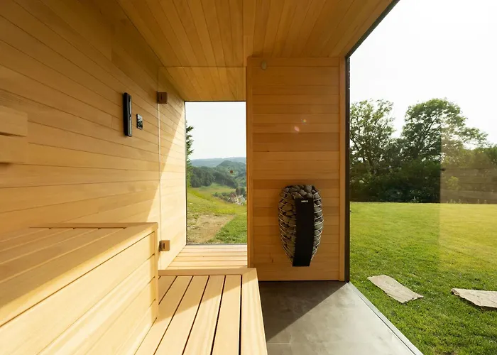 An Der Suedsteirischen Weinstrasse Gamlitz - Idyllisches Ferienhaeuschen Im Naturparadies Mit Grossem Whirlpool & Panoramasauna Tatil Evi