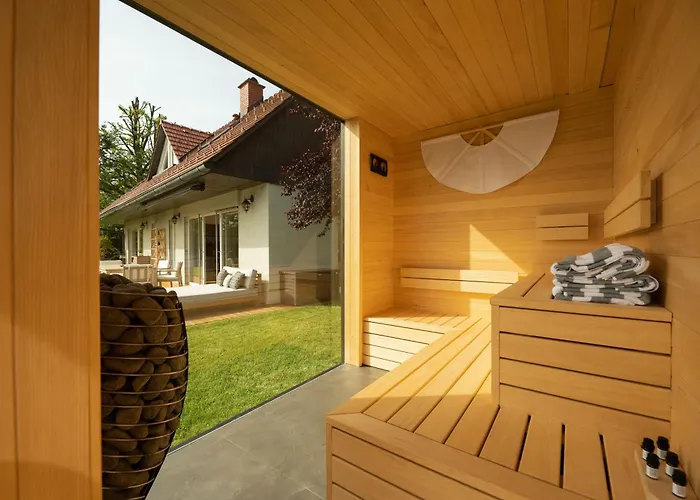 Tatil Evi An Der Suedsteirischen Weinstrasse Gamlitz - Idyllisches Ferienhaeuschen Im Naturparadies Mit Grossem Whirlpool & Panoramasauna *