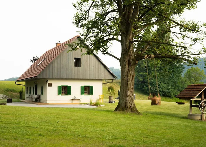 Tatil Evi An Der Suedsteirischen Weinstrasse Gamlitz - Idyllisches Ferienhaeuschen Im Naturparadies Mit Grossem Whirlpool & Panoramasauna